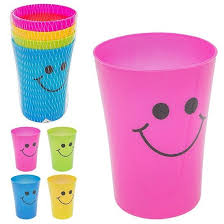 Colorful Plastic Smile Face Cups4